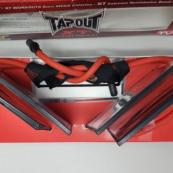 TapOut XT Extreme Training With 4 Different XT Workouts - Picture 4 of 12